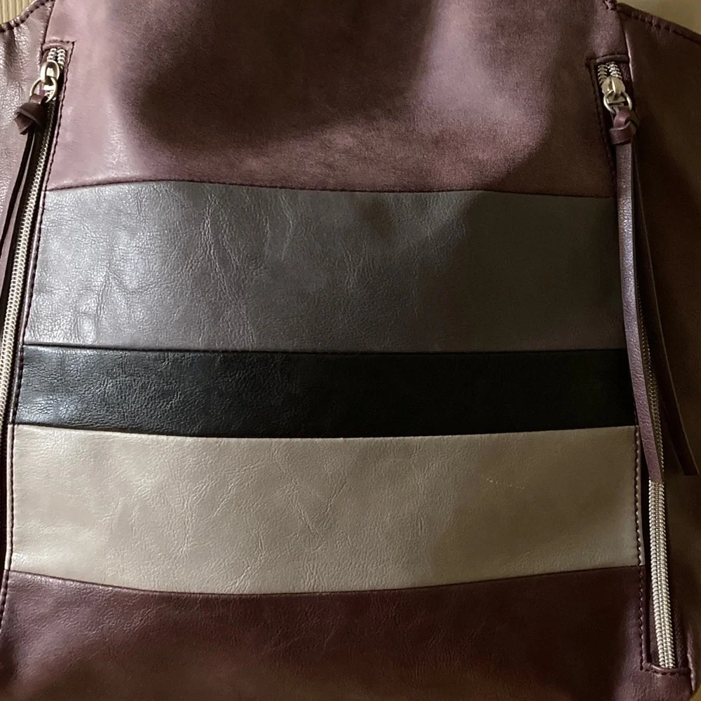 RELIC by Fossil Brook Tote - Maroon Multi EUC - Picture 3 of 8